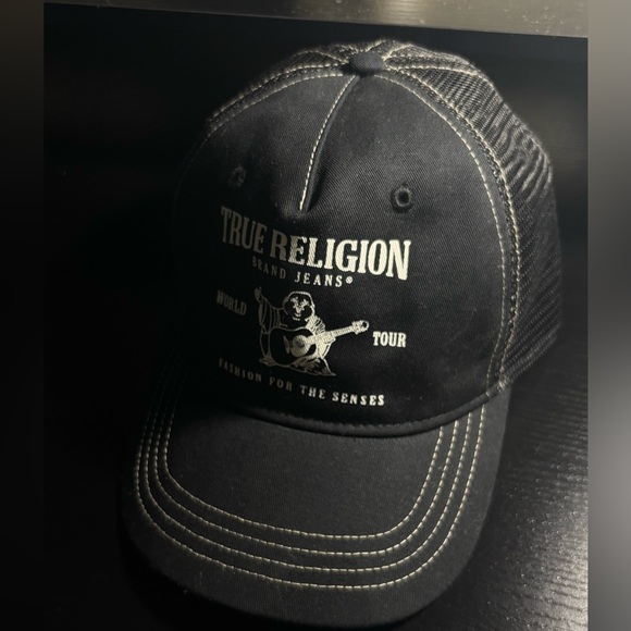True Religion trucker hat - Picture 1 of 3